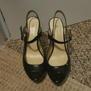 INC black leather snakeskin pattern platform heels